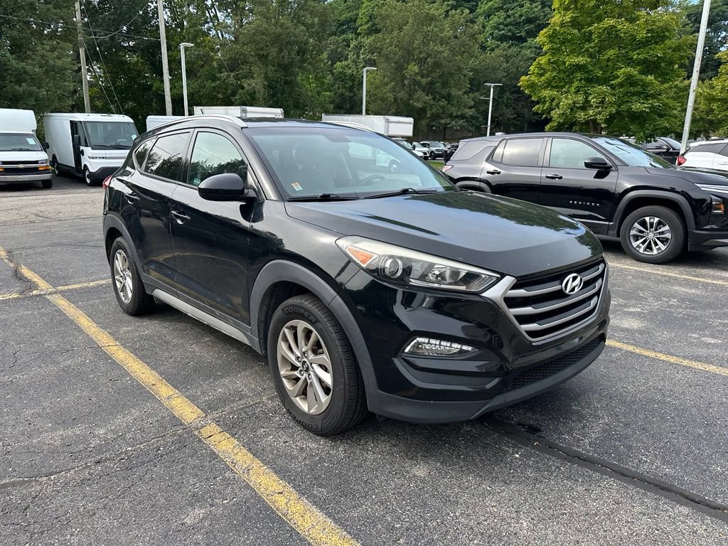 Used 2017 Hyundai Tucson SE w/ SE Popular Package 02 AWD/4WD image 7