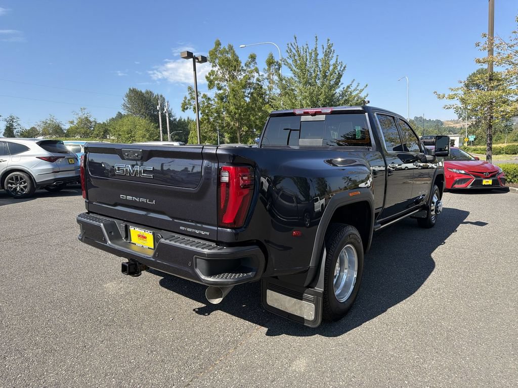 Certified 2024 GMC Sierra 3500 Denali Ultimate AWD/4WD image 9