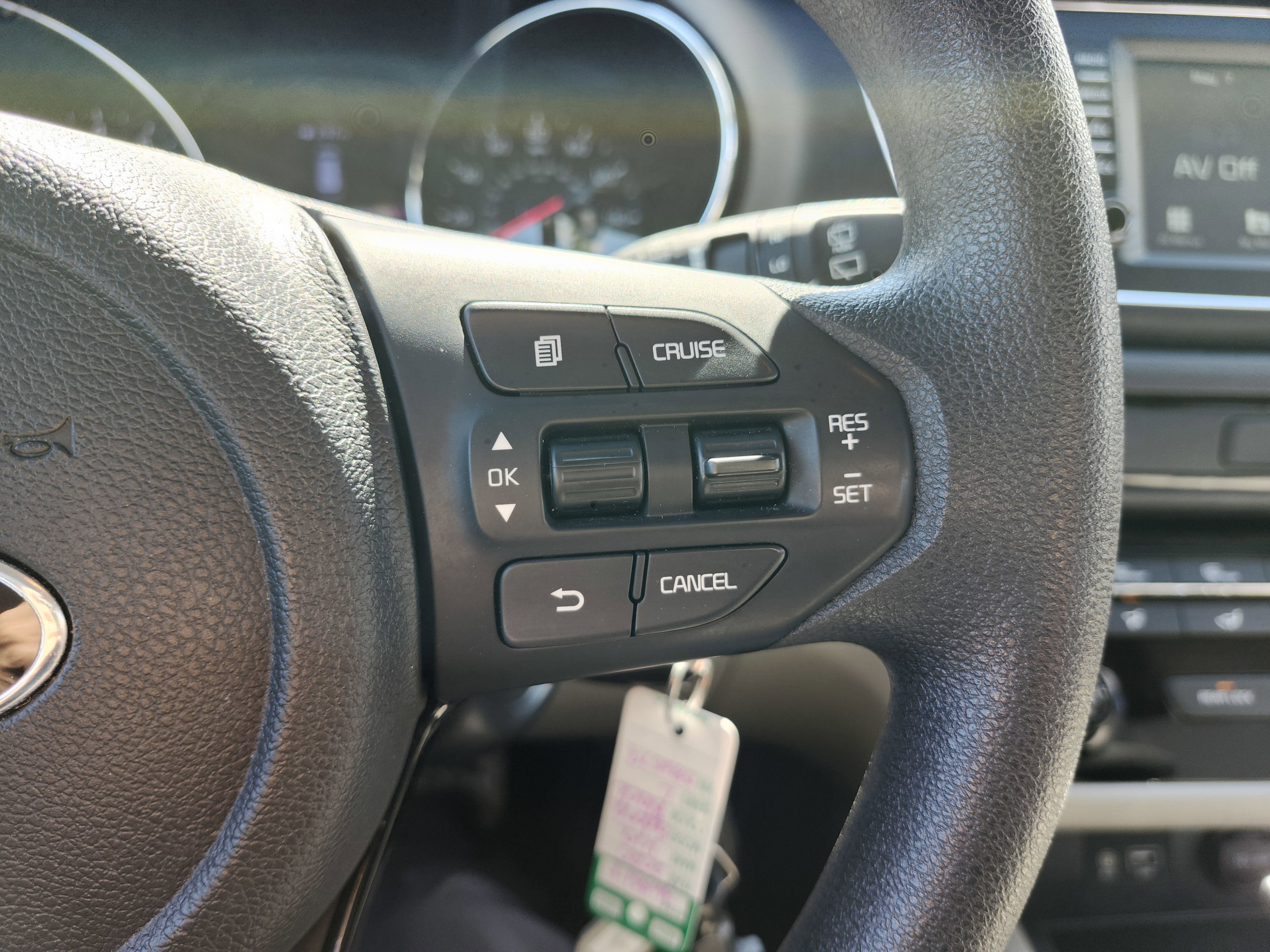 Used 2020 Kia Sedona L FWD image 30
