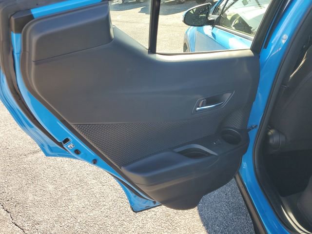 Used 2019 Toyota C-HR XLE image 13