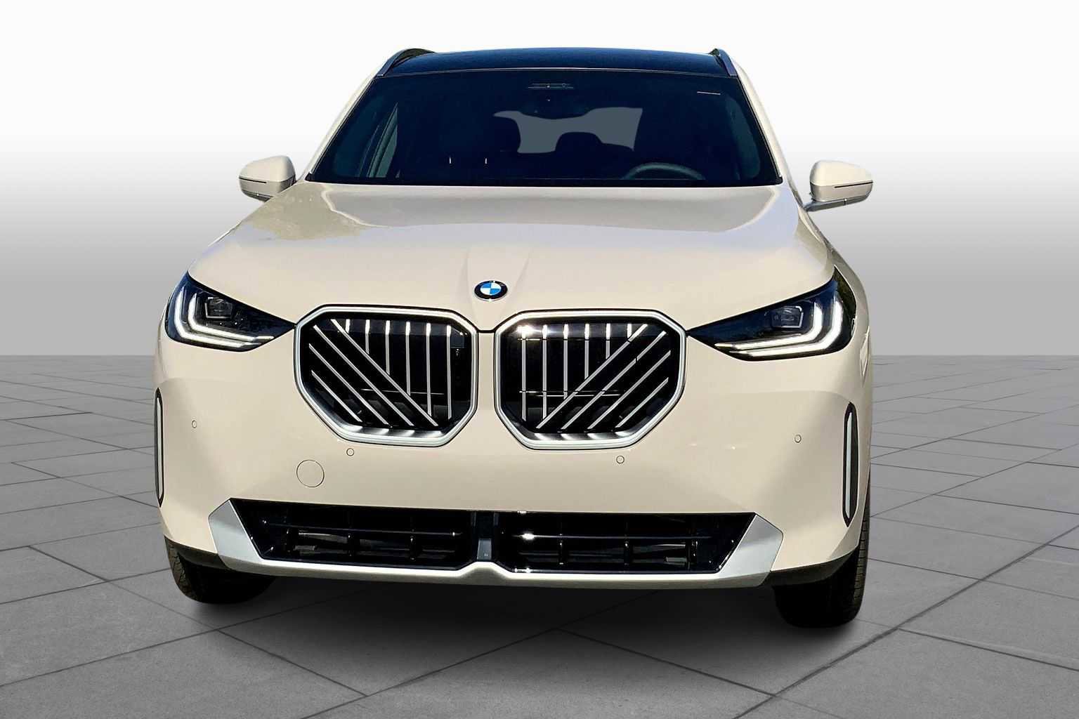 New 2026 BMW X3 xDrive30 w/ Premium Package AWD/4WD image 3