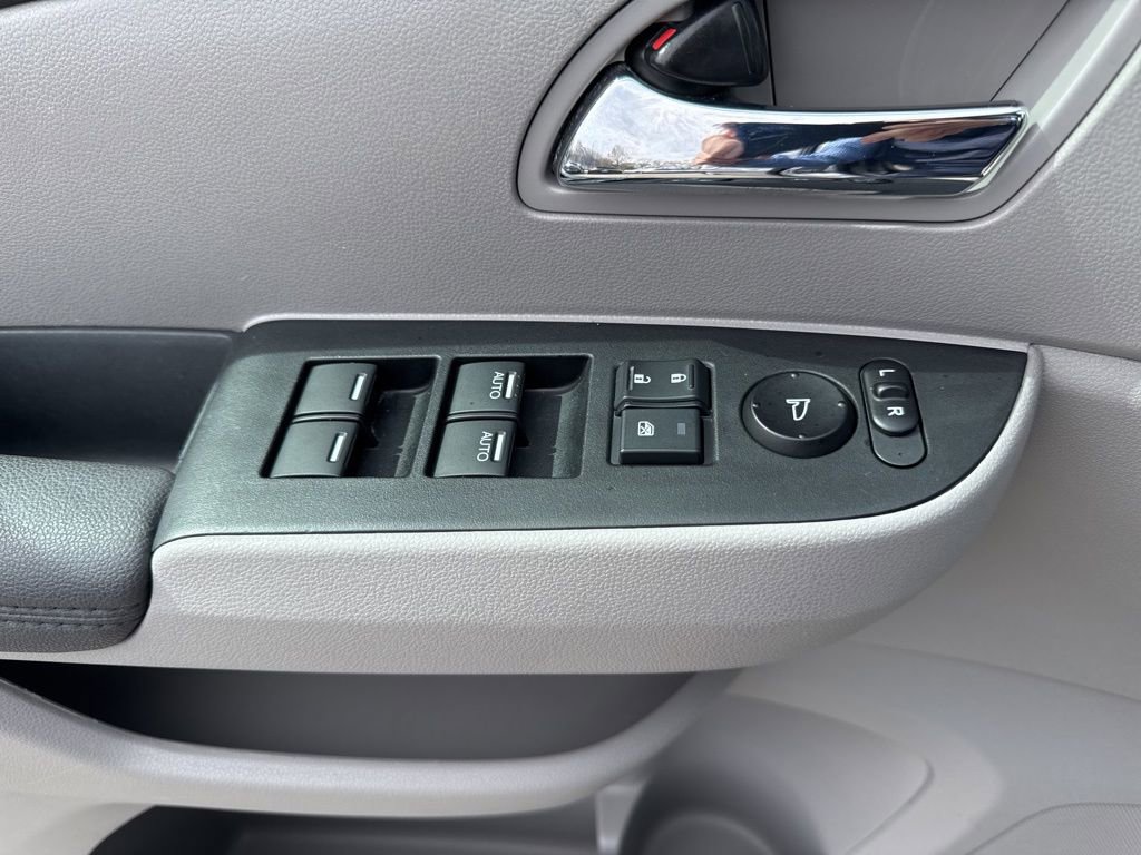 Used 2016 Honda Odyssey EX-L image 35