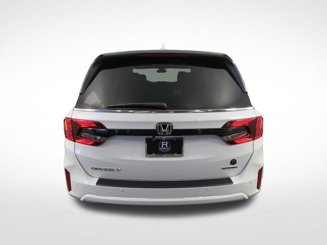 New 2027 Honda Odyssey Touring image 14