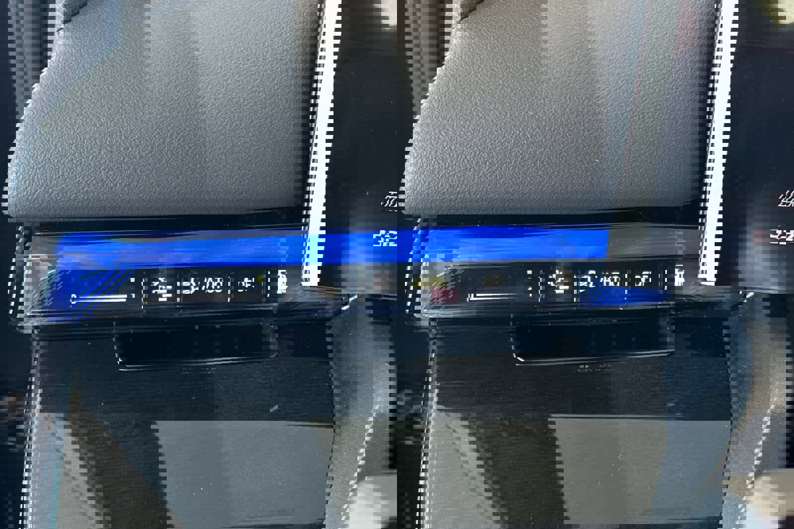 New 2026 BMW M5 w/ Carbon Package image 27