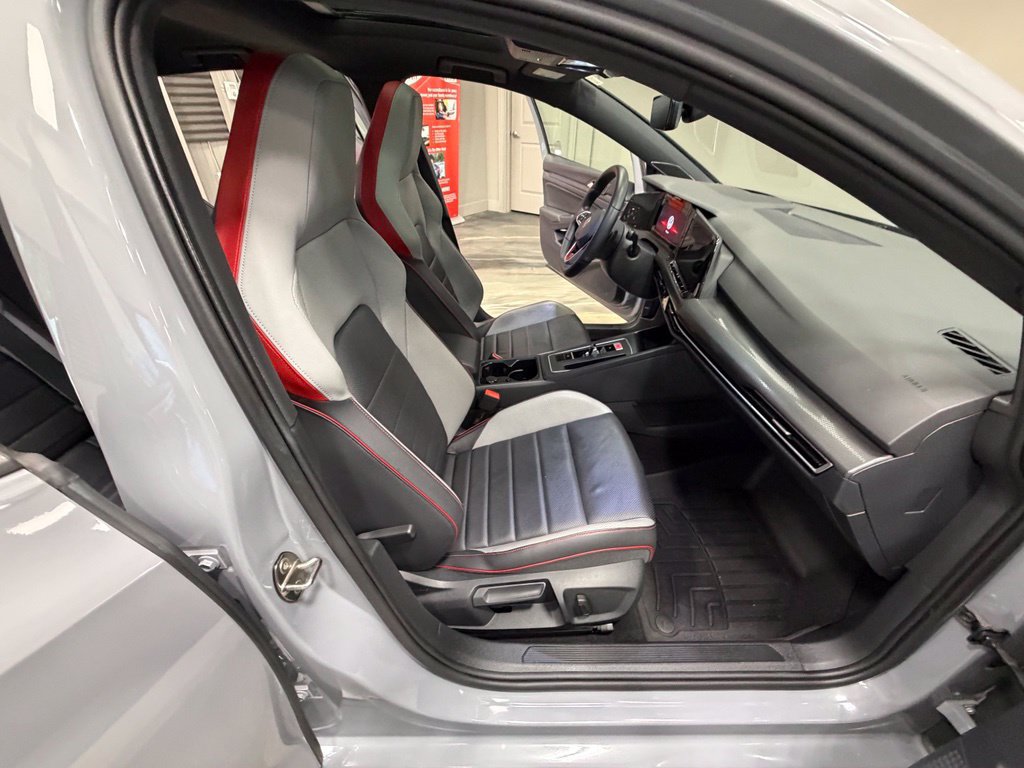 Used 2022 Volkswagen GTI Autobahn FWD image 43