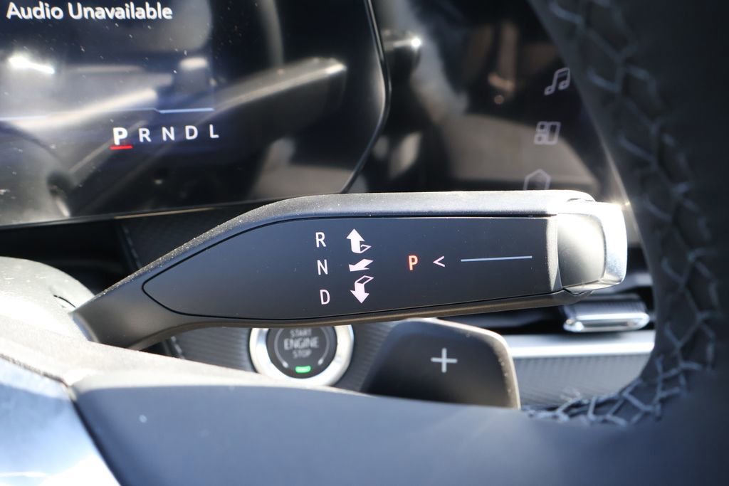 New 2026 Chevrolet Equinox LT w/ Convenience Package II image 23