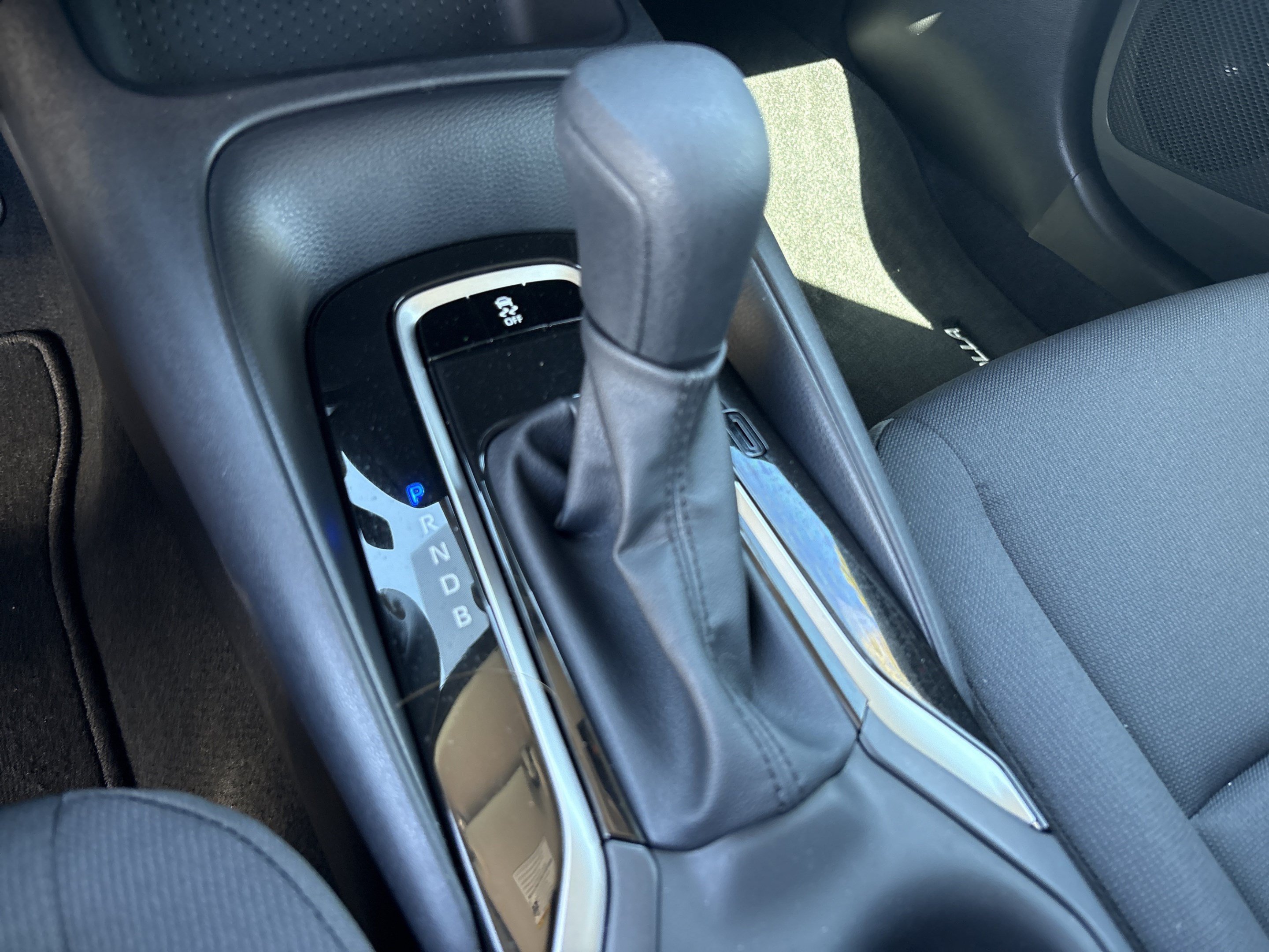 New 2027 Toyota Corolla LE FWD image 10