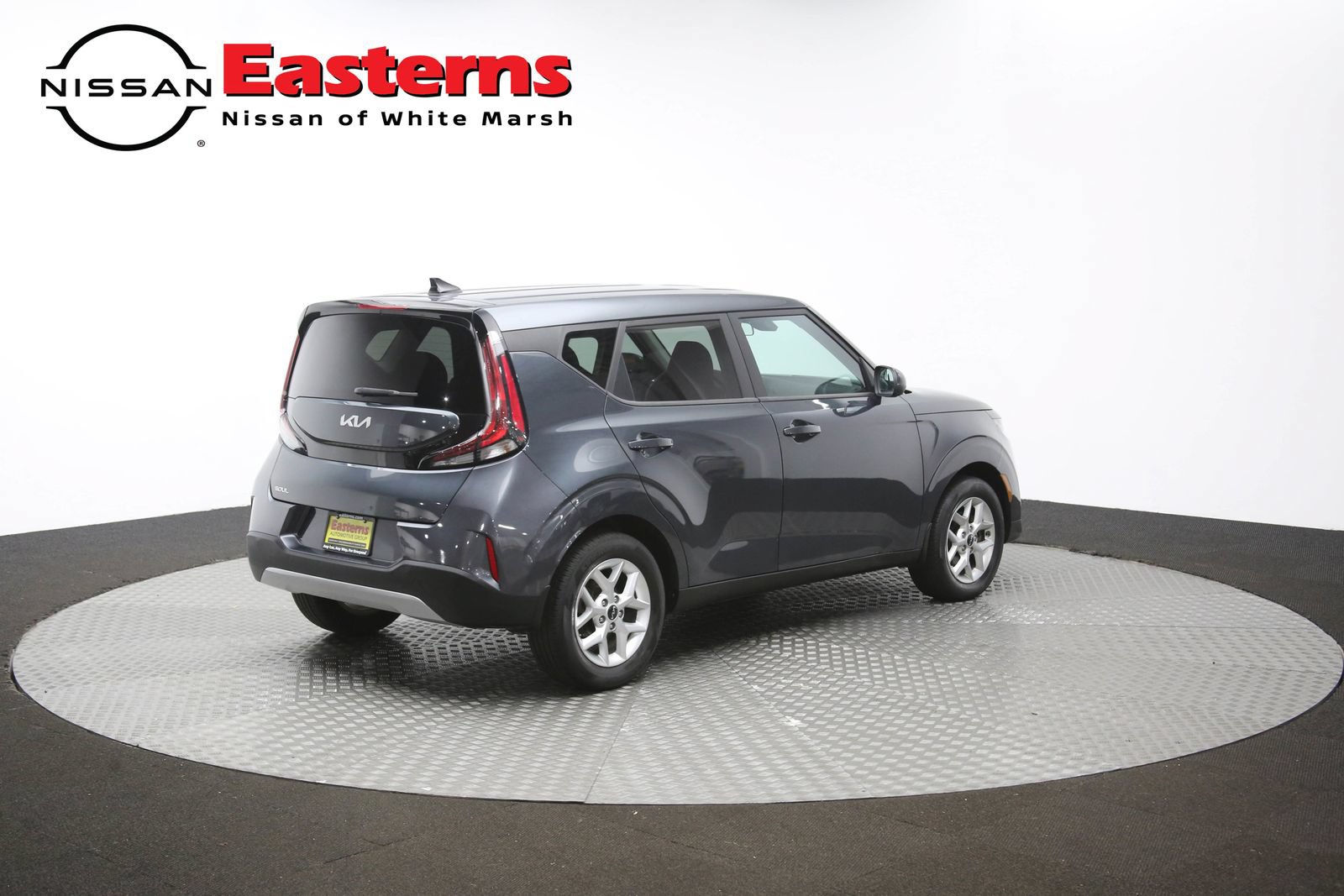 Used 2023 Kia Soul LX w/ LX Technology Package FWD image 38