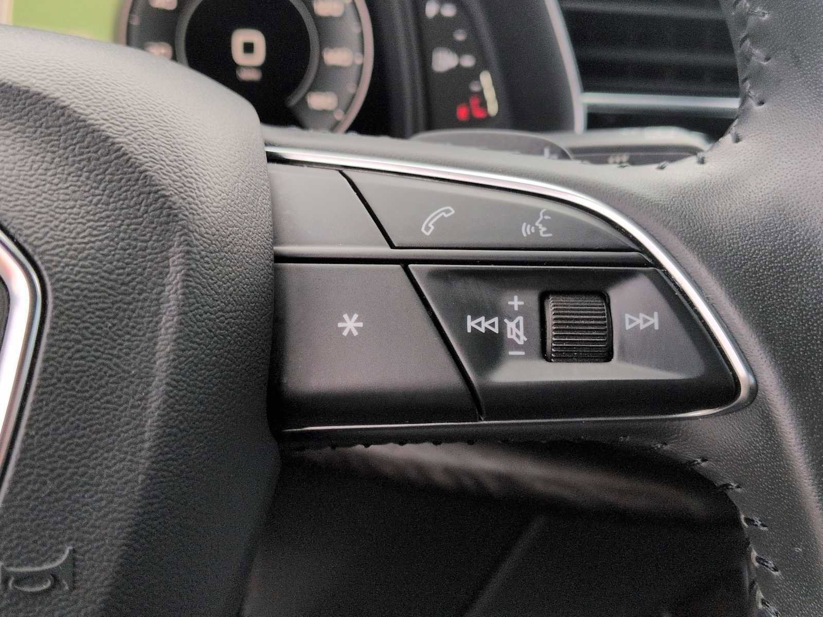 Used 2020 Audi Q7 3.0T Prestige w/ Prestige Package image 26