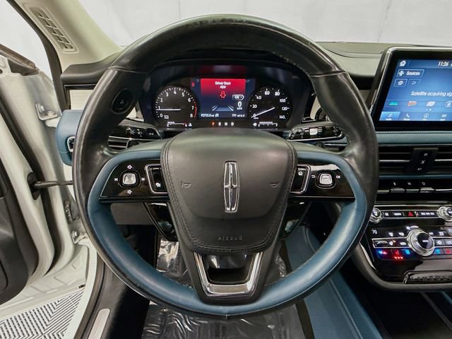 Used 2020 Lincoln Corsair Reserve image 11