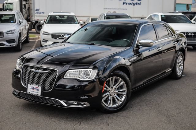 Used 2015 Chrysler 300 C RWD image 5