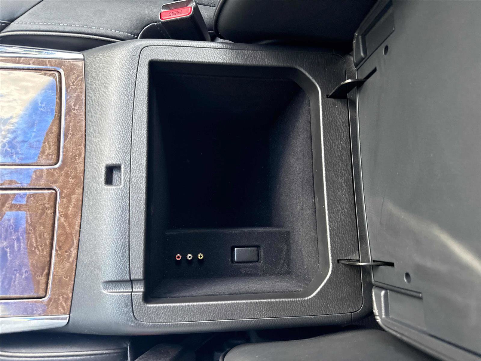 Used 2016 INFINITI QX80 2WD image 24