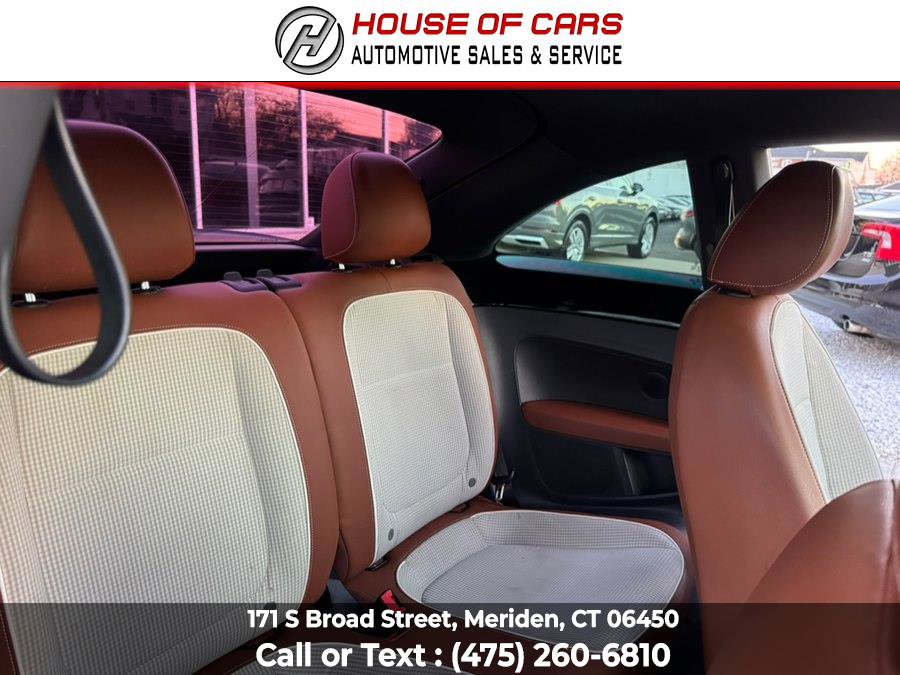 Used 2015 Volkswagen Beetle 1.8T Classic FWD image 22