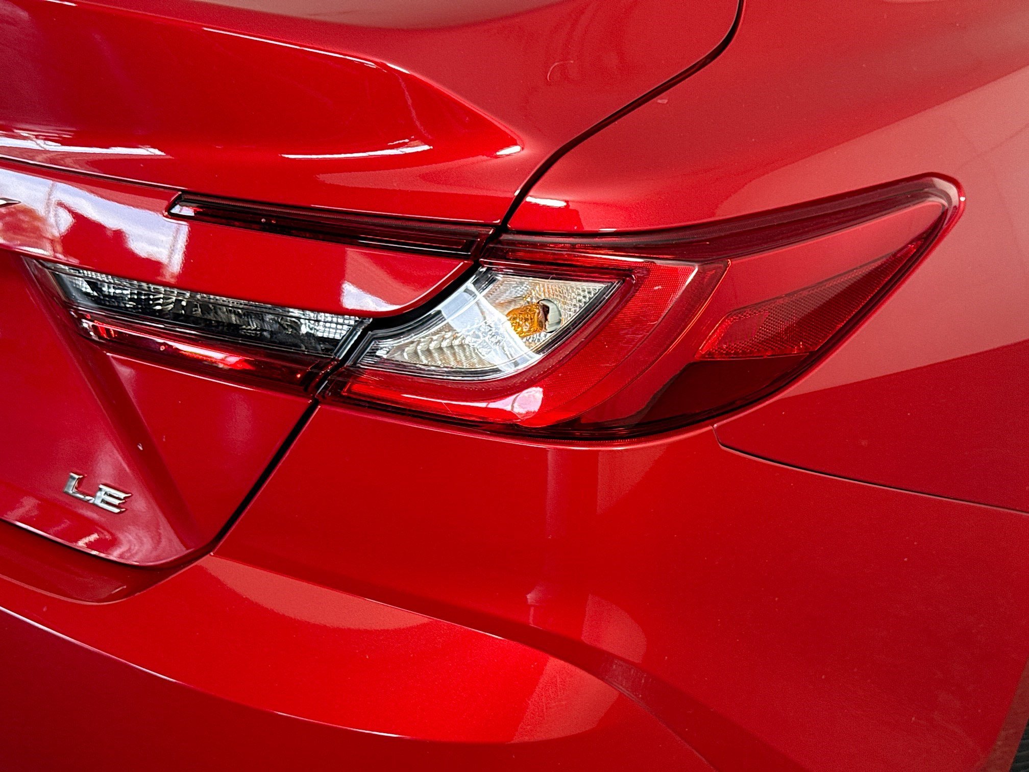 Used 2025 Toyota Camry LE image 34