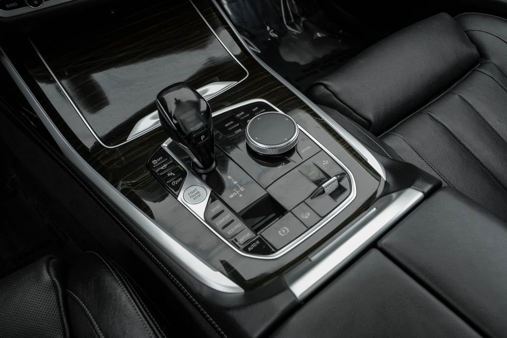 Used 2019 BMW X7 xDrive50i w/ Luxury Seating Package image 27