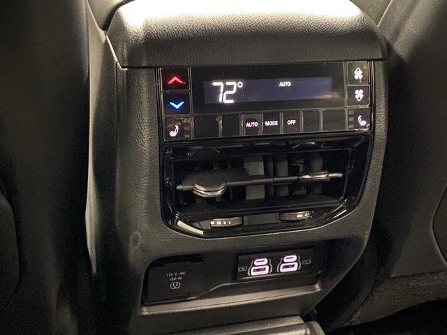 New 2025 Jeep Grand Cherokee L Limited w/ Black Appearance Package image 36