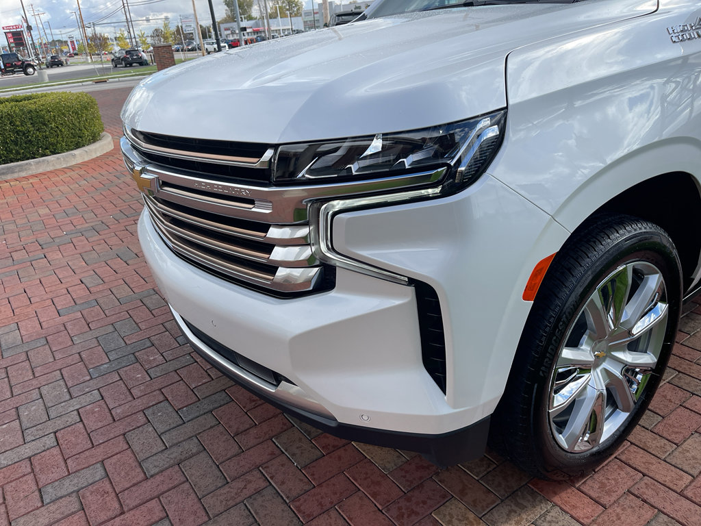 Used 2024 Chevrolet Tahoe High Country w/ Premium Package image 2