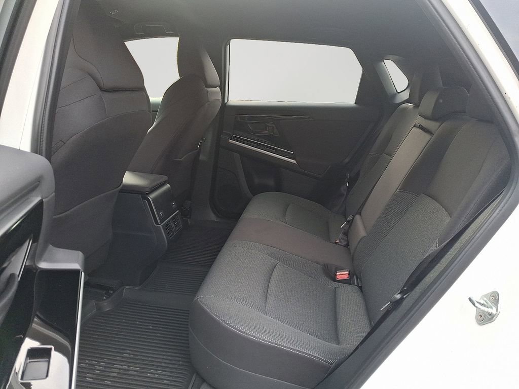 Used 2024 Subaru Solterra Premium image 8