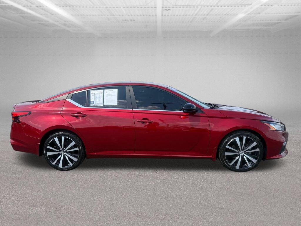Used 2020 Nissan Altima 2.5 SR w/ Premium Package FWD image 6