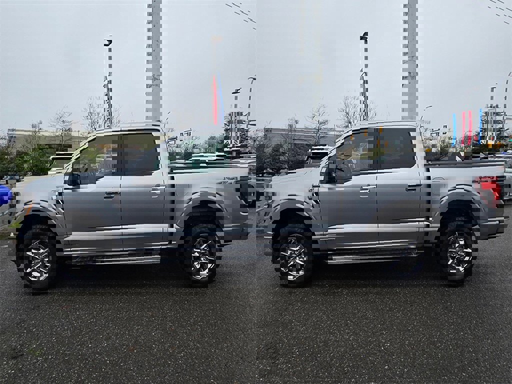 Used 2024 Ford F150 XLT w/ Mobile Office Package image 8