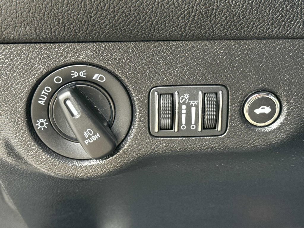 Used 2020 Dodge Challenger R/T Scat Pack image 38