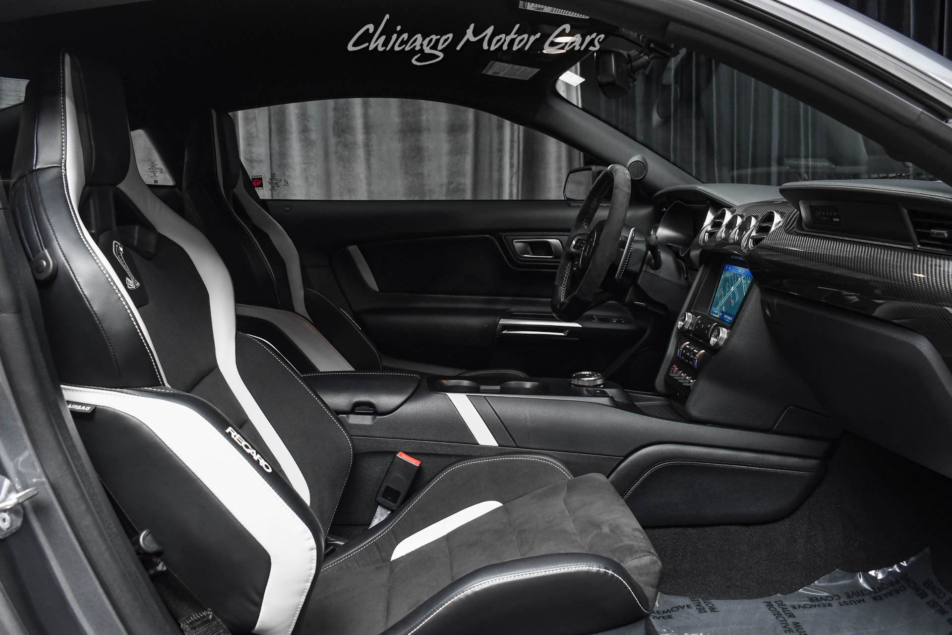 Used 2021 Ford Mustang Shelby GT500 w/ Technology Package RWD image 19
