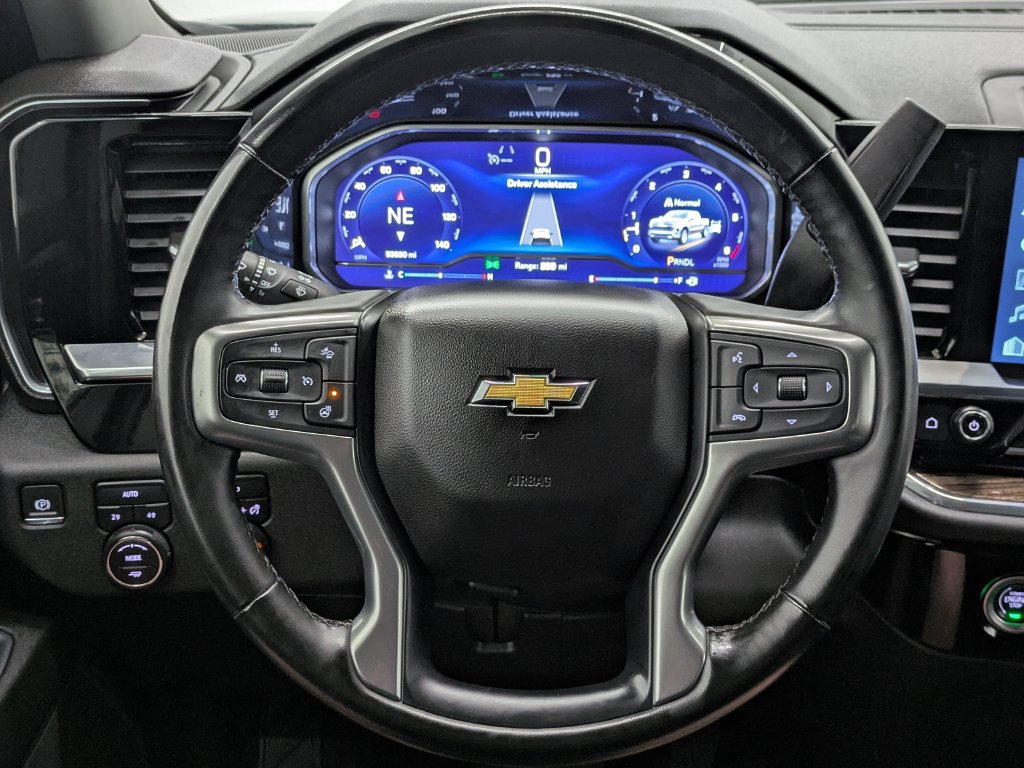 Used 2023 Chevrolet Silverado 1500 LT AWD/4WD image 34