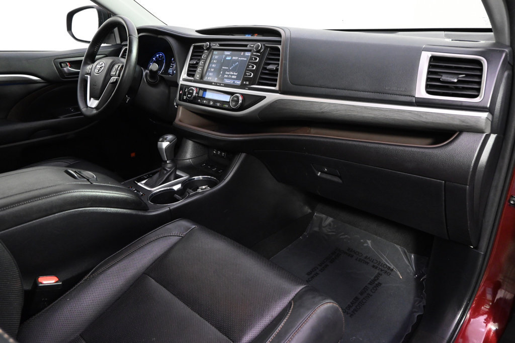 Used 2019 Toyota Highlander Limited Platinum AWD/4WD image 15