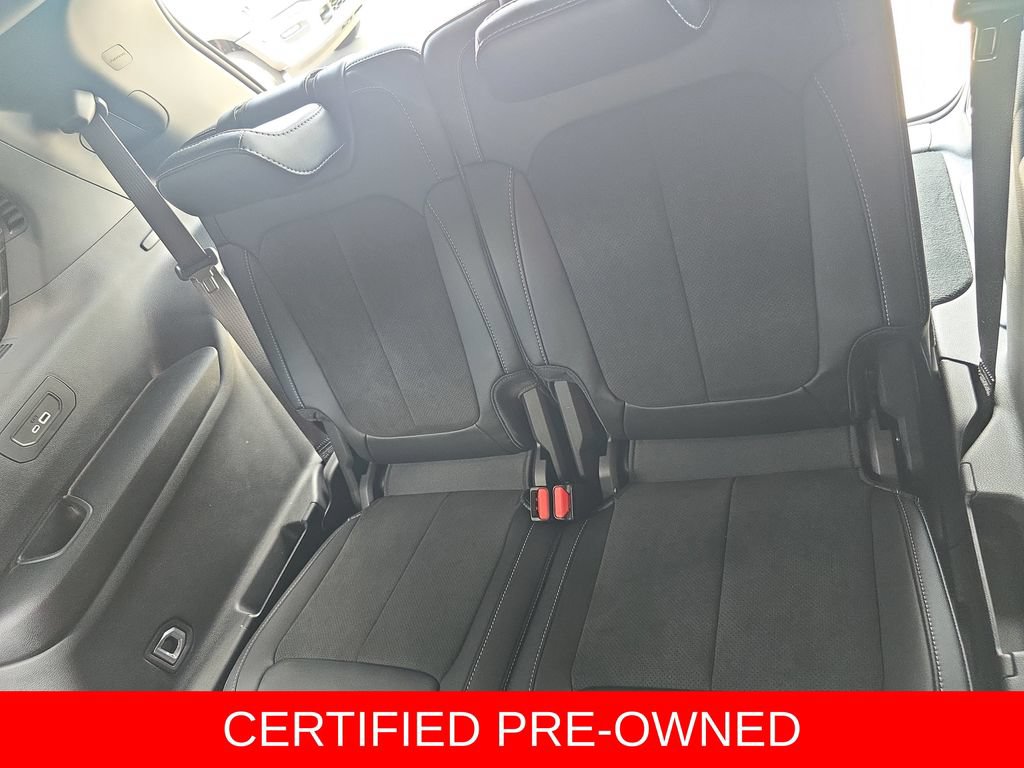 Used 2025 Jeep Grand Cherokee L Altitude AWD/4WD image 15
