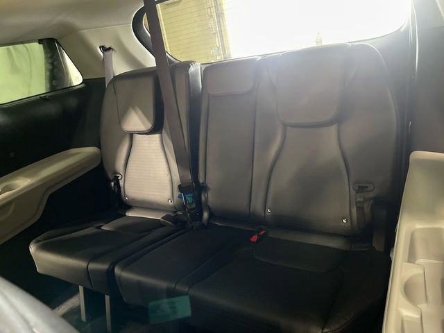 Used 2022 Kia Carnival SX Prestige image 24