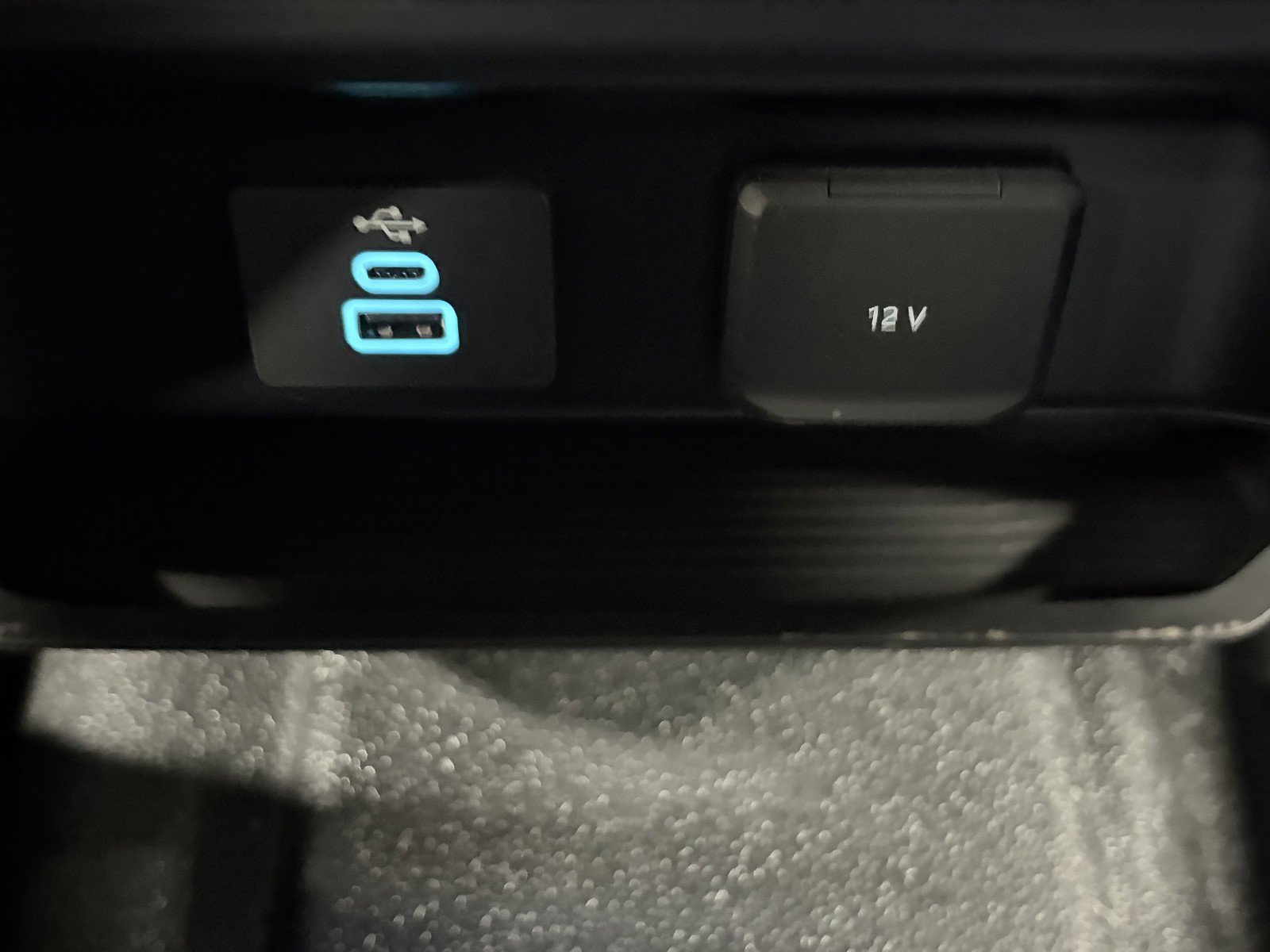 Used 2023 Ford F250 XL w/ Snow Plow Prep Package AWD/4WD image 17