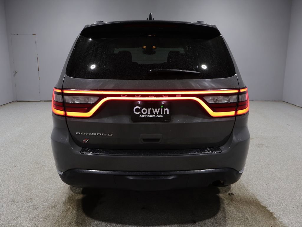 Used 2022 Dodge Durango SXT w/ Trailer Tow Group IV image 3