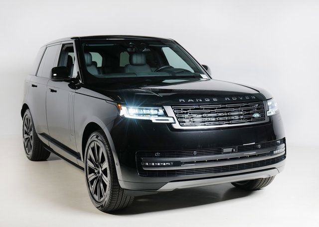 New 2025 Land Rover Range Rover SE image 25