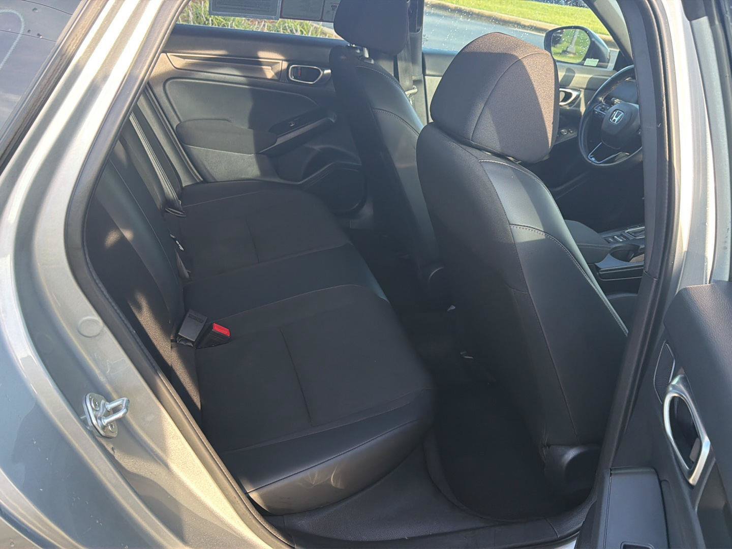 Used 2023 Honda Civic Sport image 12