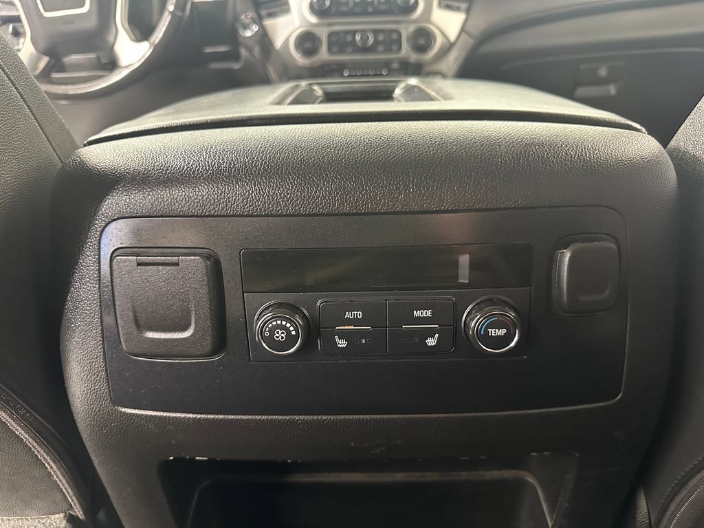 Used 2018 GMC Yukon XL SLT w/ HD Trailering Package AWD/4WD image 20