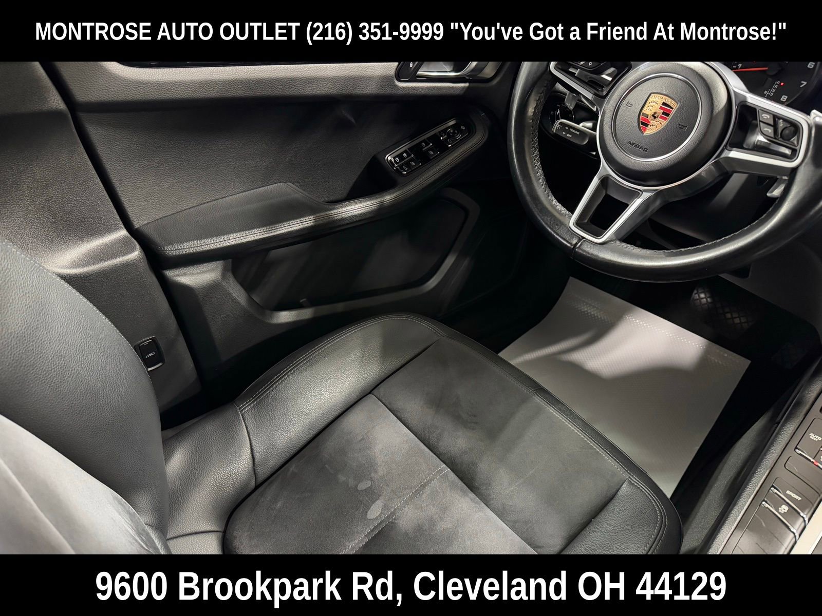 Used 2017 Porsche Macan image 41