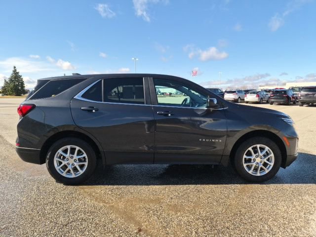 Used 2023 Chevrolet Equinox LT image 4