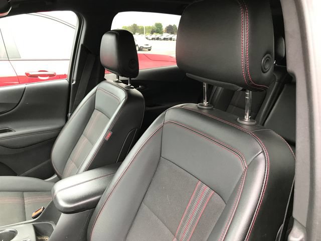Used 2023 Chevrolet Equinox RS w/ LPO, Floor Liner Package FWD image 31