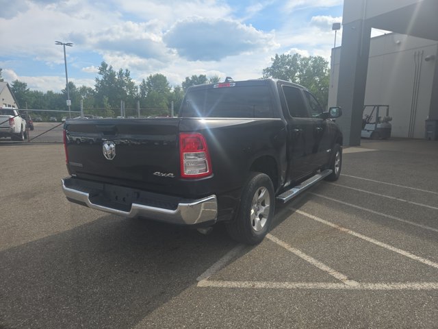 Used 2022 RAM 1500 Big Horn AWD/4WD image 3