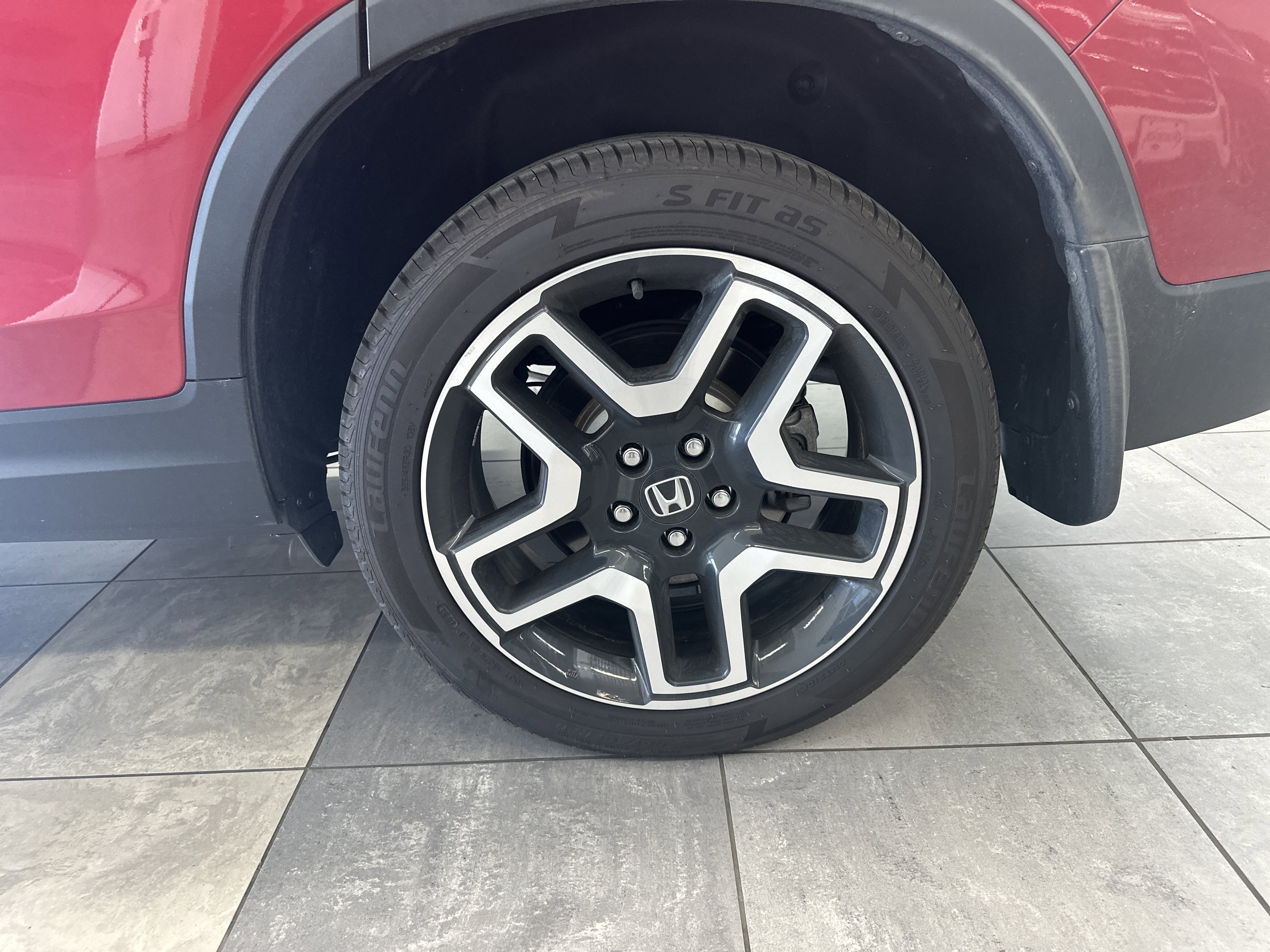 Used 2023 Honda Passport Elite image 5