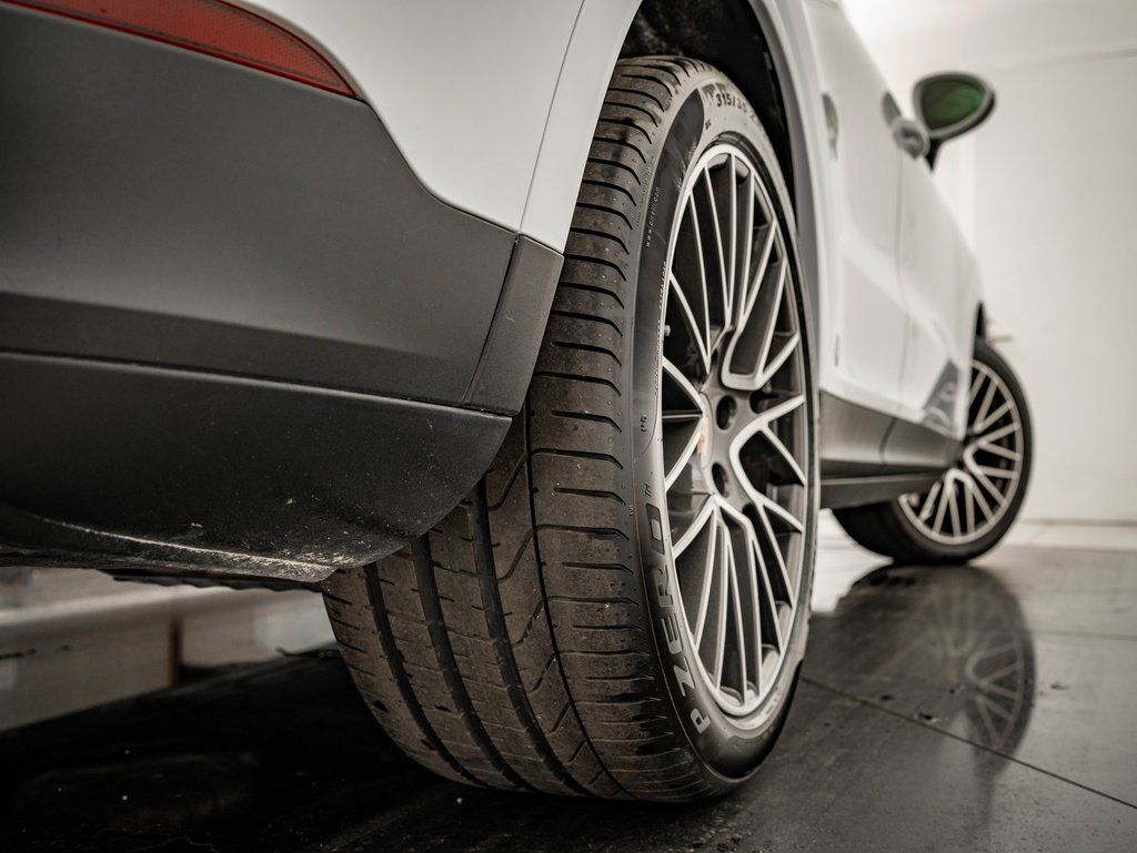 Used 2019 Porsche Cayenne S image 52