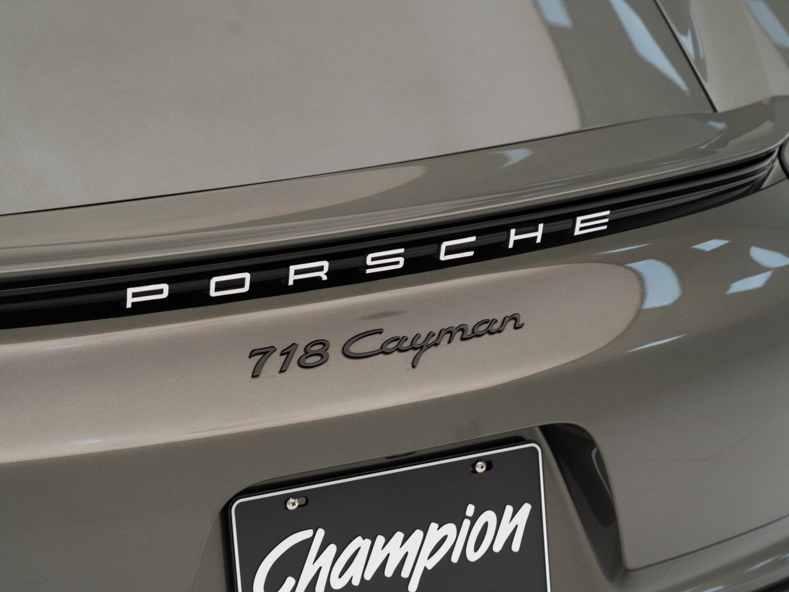 Certified 2025 Porsche 718 Cayman image 13