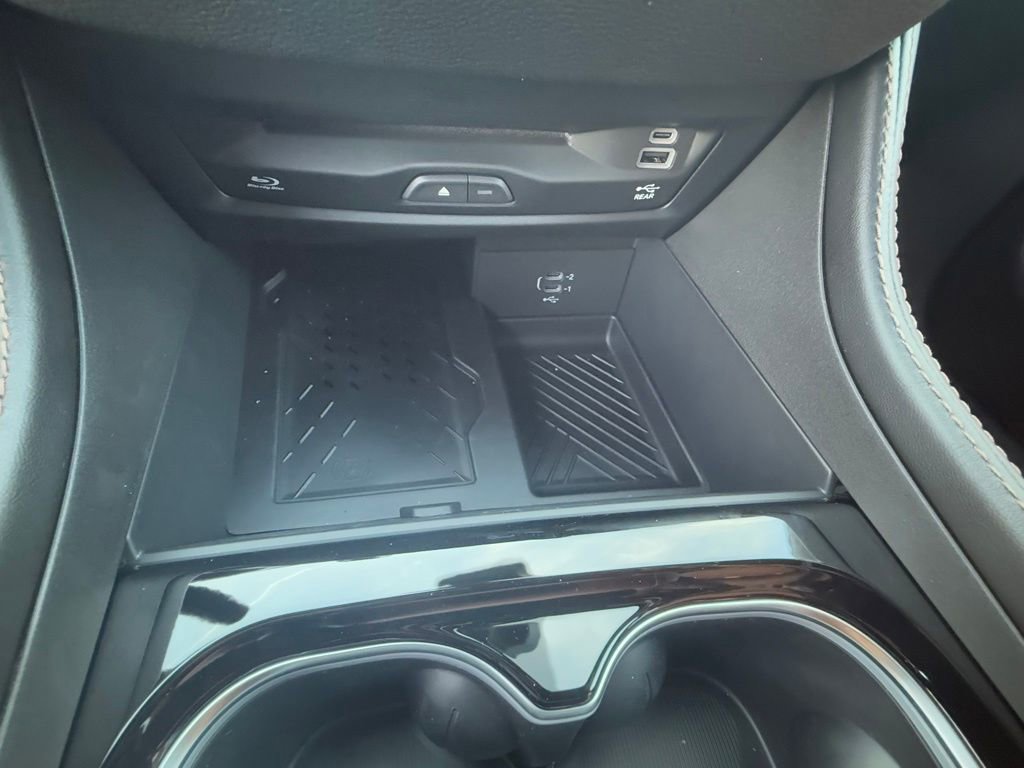 New 2026 Chrysler Pacifica Pinnacle image 16