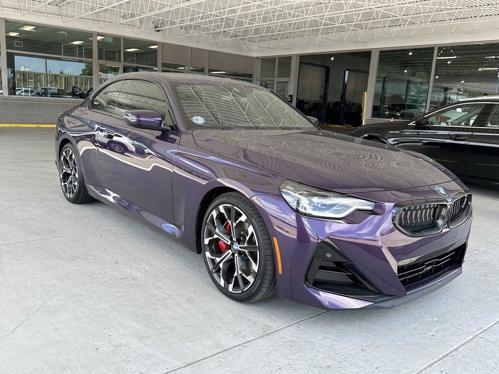 Used 2025 BMW 230i Coupe w/ M Sport Package RWD image 1