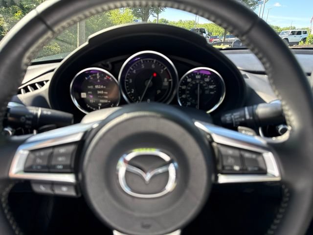 Used 2020 MAZDA MX-5 Miata RF Grand Touring RWD image 15