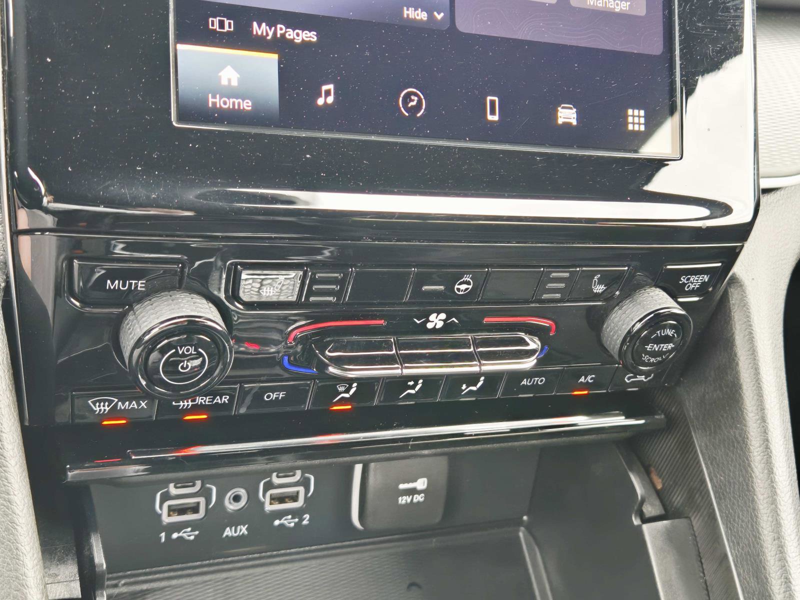 Used 2024 Jeep Grand Cherokee Altitude image 30