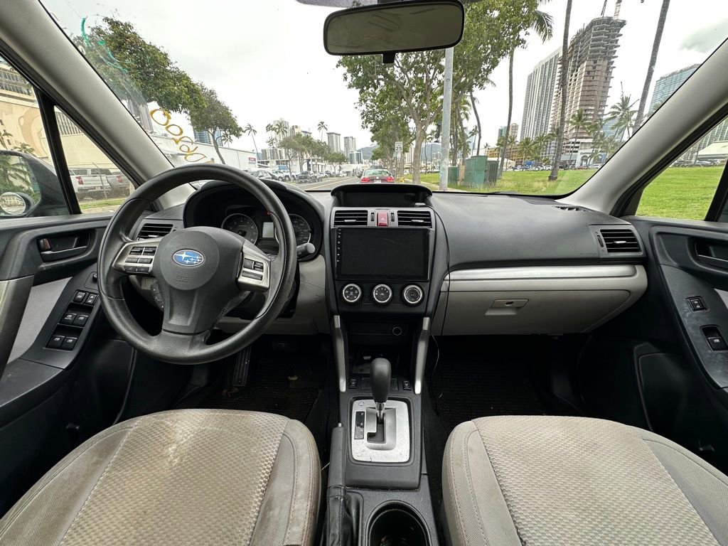 Used 2014 Subaru Forester 2.5i Premium w/ All-Weather Package image 10