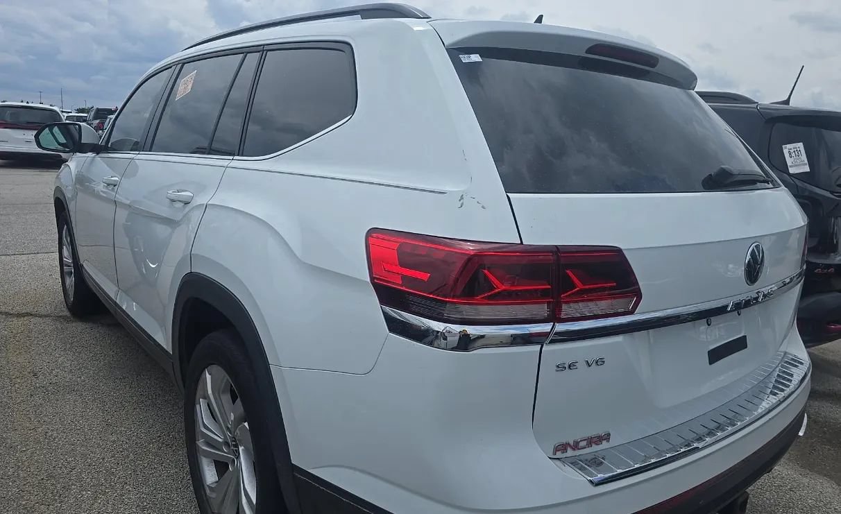 Used 2021 Volkswagen Atlas SE FWD image 4