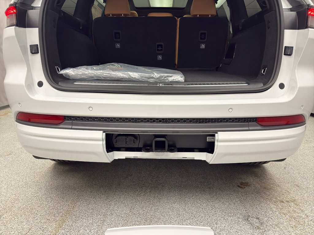 New 2026 Jeep Grand Cherokee Summit image 16