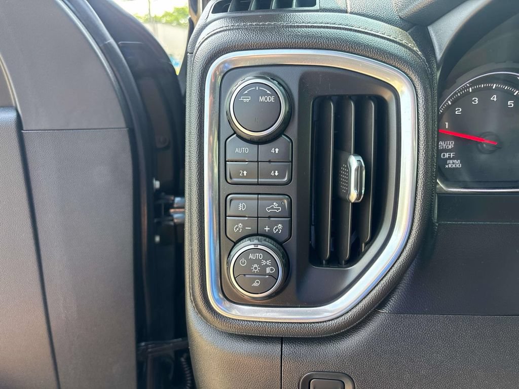 Used 2020 Chevrolet Silverado 1500 LT Trail Boss AWD/4WD image 20